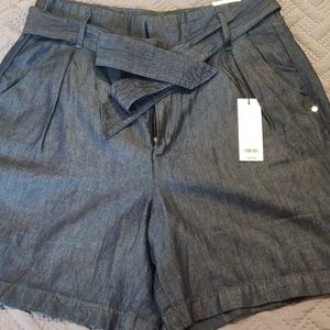 Ellen Tracy pleated self belt high waist short